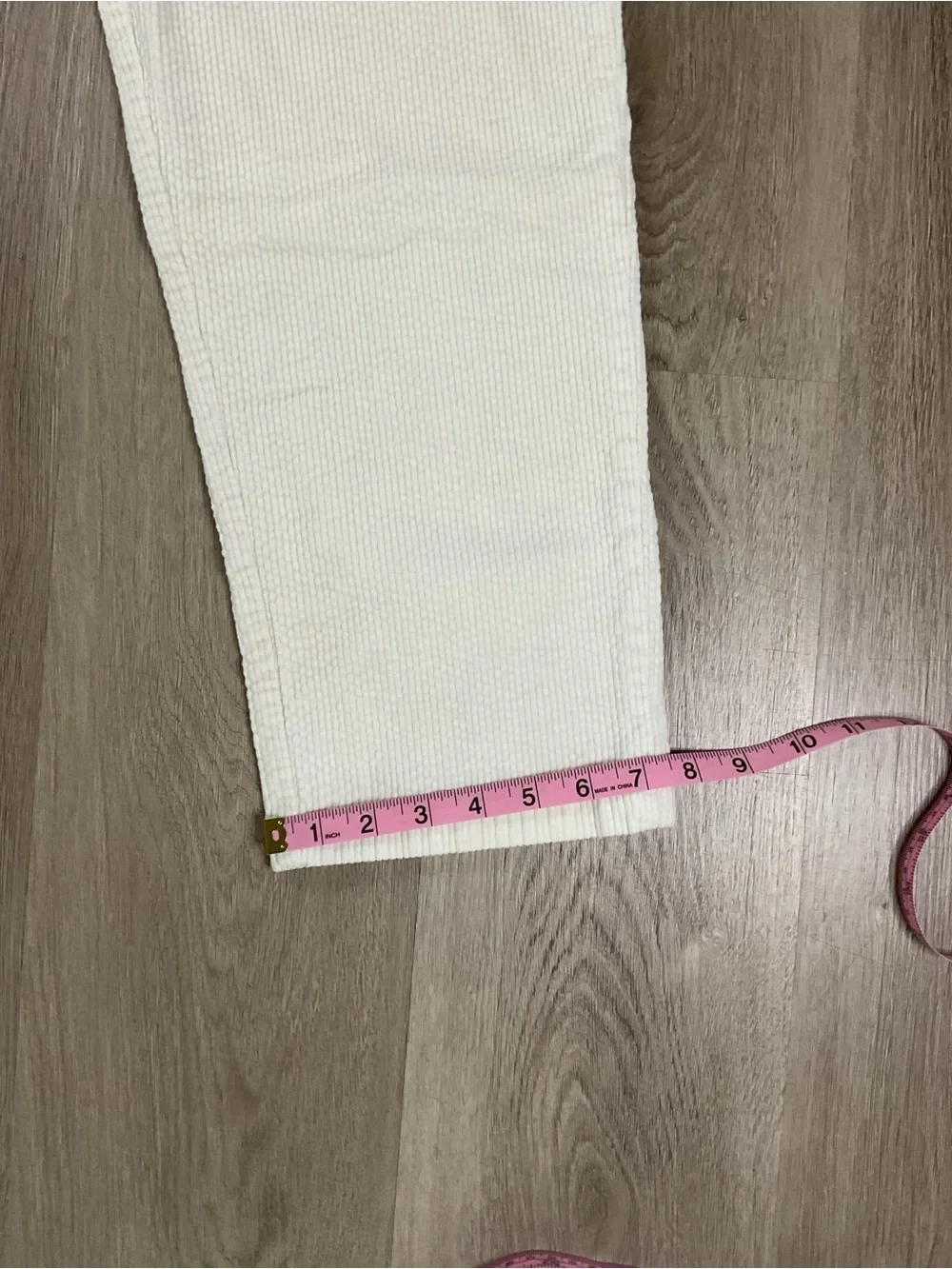 H&M Men's Cream Corduroy Chinos Size 34
